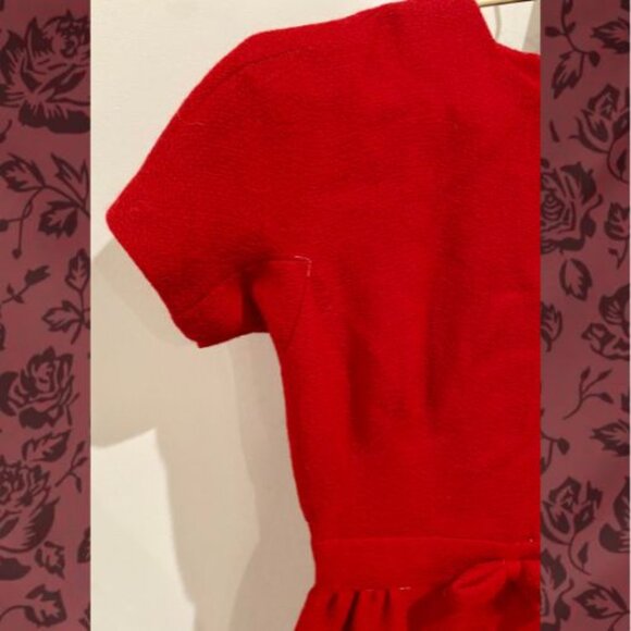 Red 60s Bow Wiggle Dress - Authentic Vintage Size: Small Excellent Condition - Picture 4 of 6